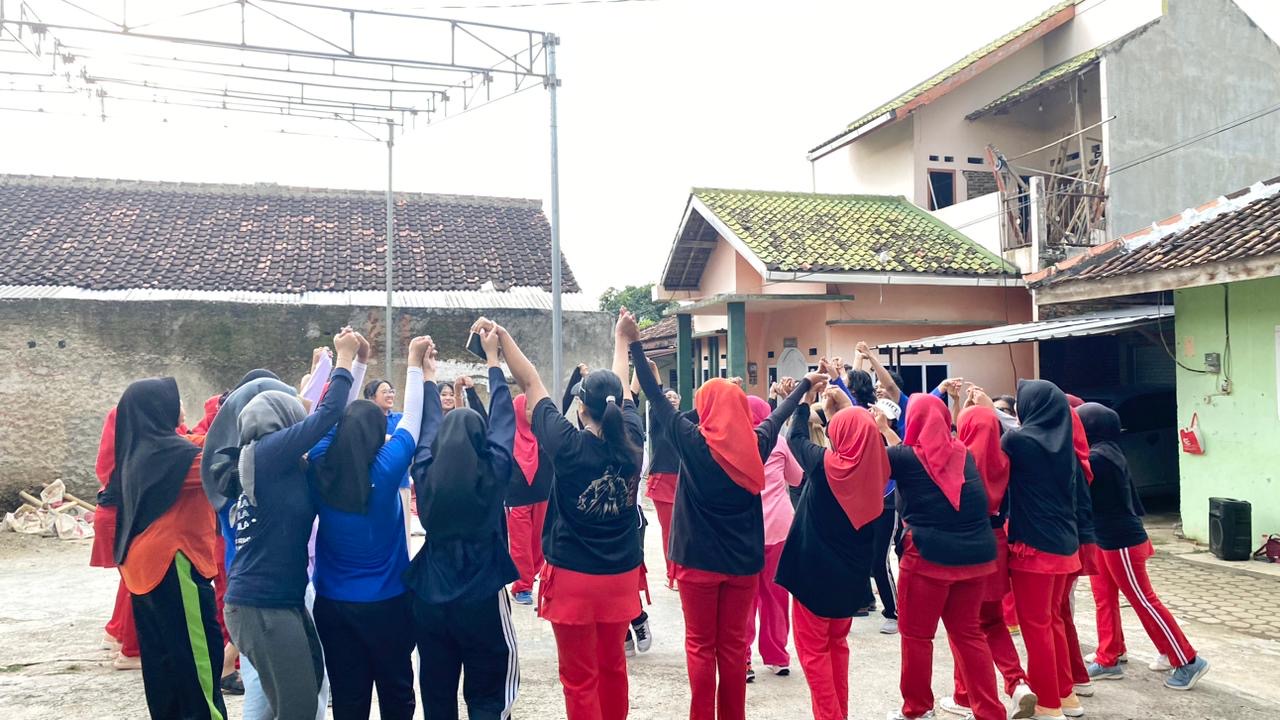 ffb4035e-b7be-4b32-beb6-aa2fccc58e27