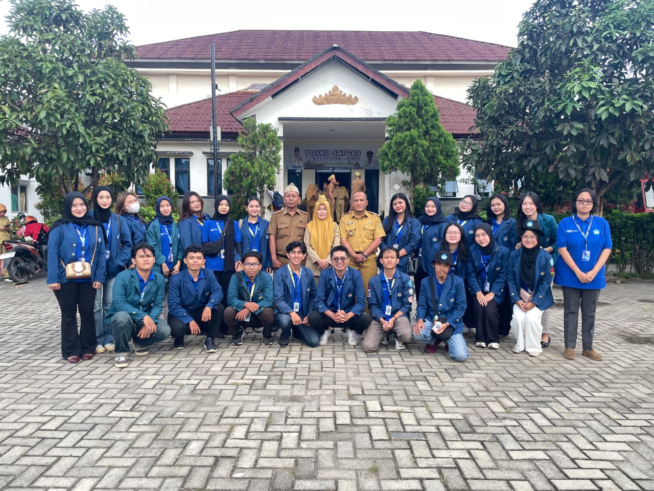 foto ma pak camat abis apel