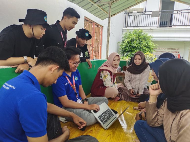 611158b1-eb74-4643-8eb6-1ead054a52f2