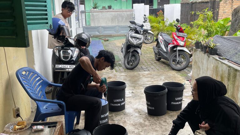 824775d2-b069-429f-a5cb-6f4f23349ce8