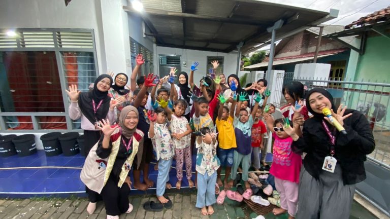 Pojok edukasi mahasiswa Kkn kelurahan Tanjung Agung