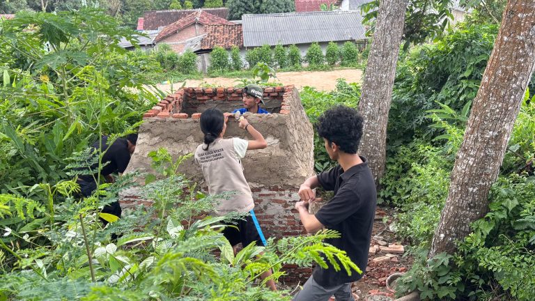 a2dfbff6-15db-48c0-8da7-9766ca2bca95