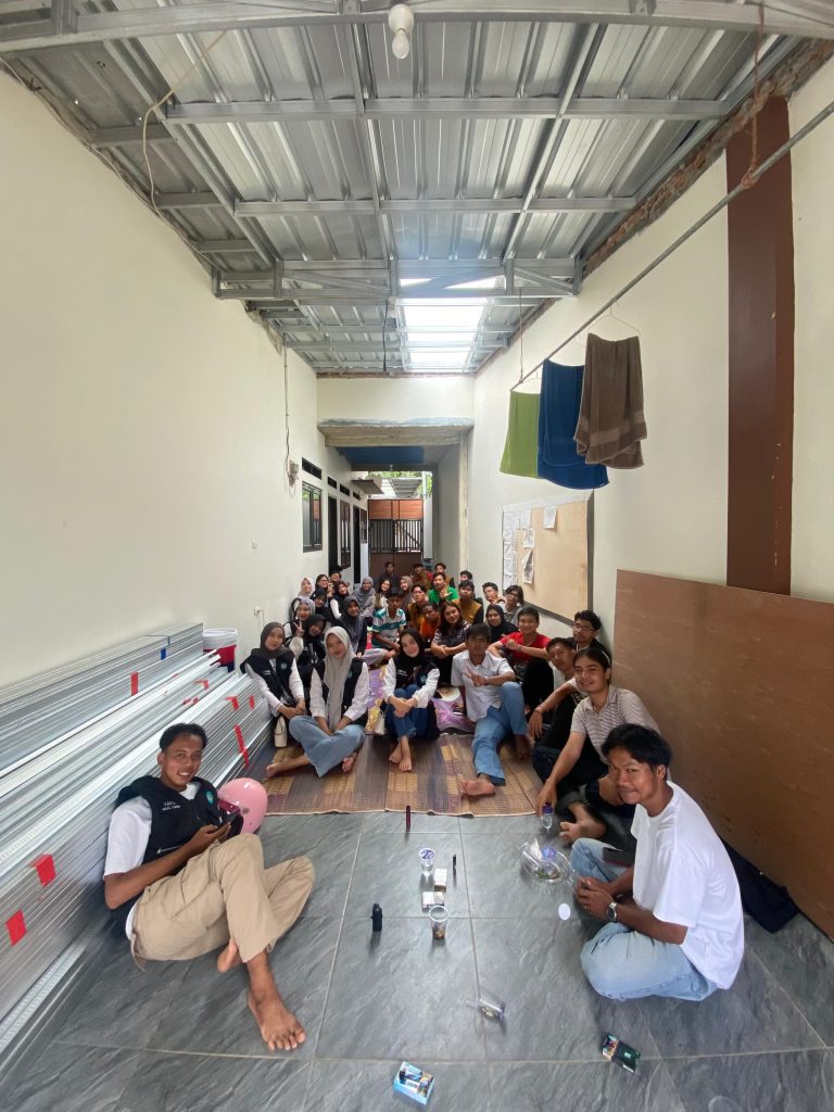 bde17057-a33a-464a-9fc7-c75c3dd3d73b-compressed