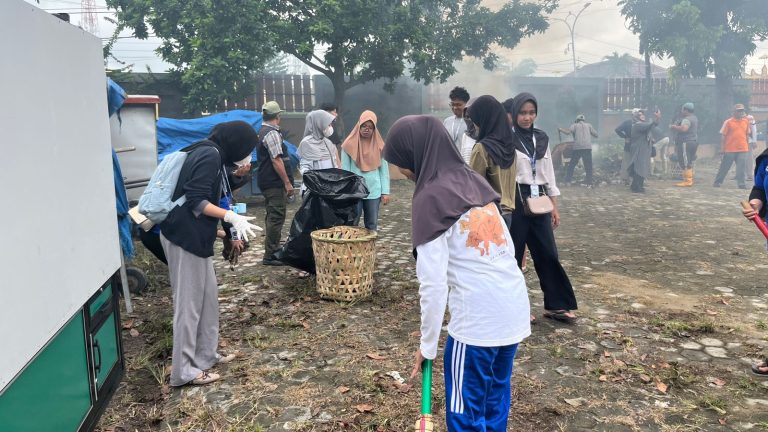 bersih-bersih di tpu korpri raya (050226) cover