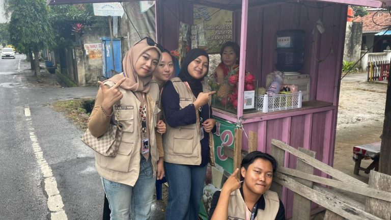 c890fdf6-98e5-4a99-b92b-18f8389d74ec