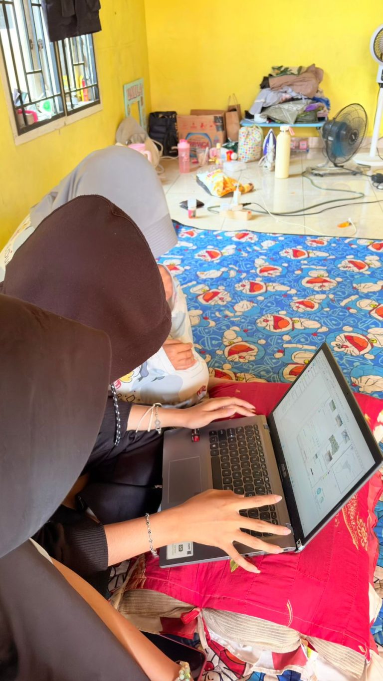 f03240d0-1bf7-4c1d-ad57-676e7e652a2f