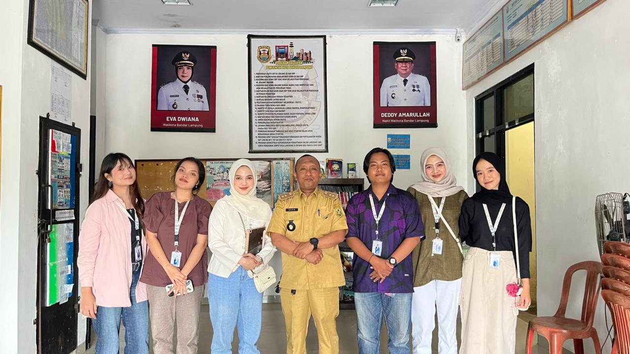 kunjungan ke kelurahan