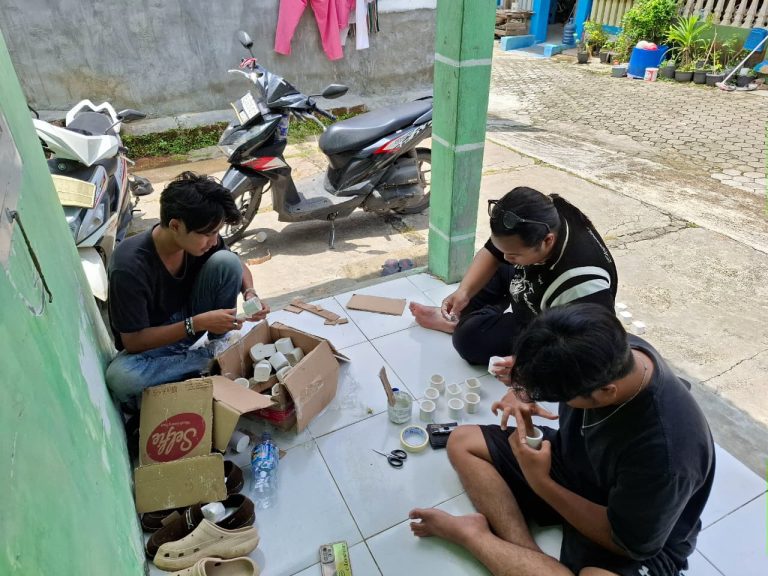 persiapan sosilisasi lilin