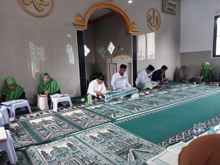 photo_6064542239578328438_y