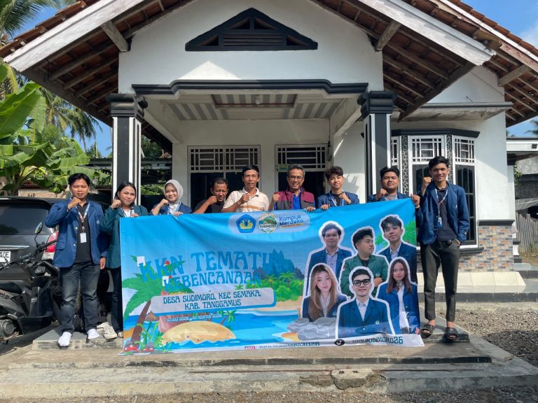 Kedatangan Kelompok KKN Universitas Lampung di Posko