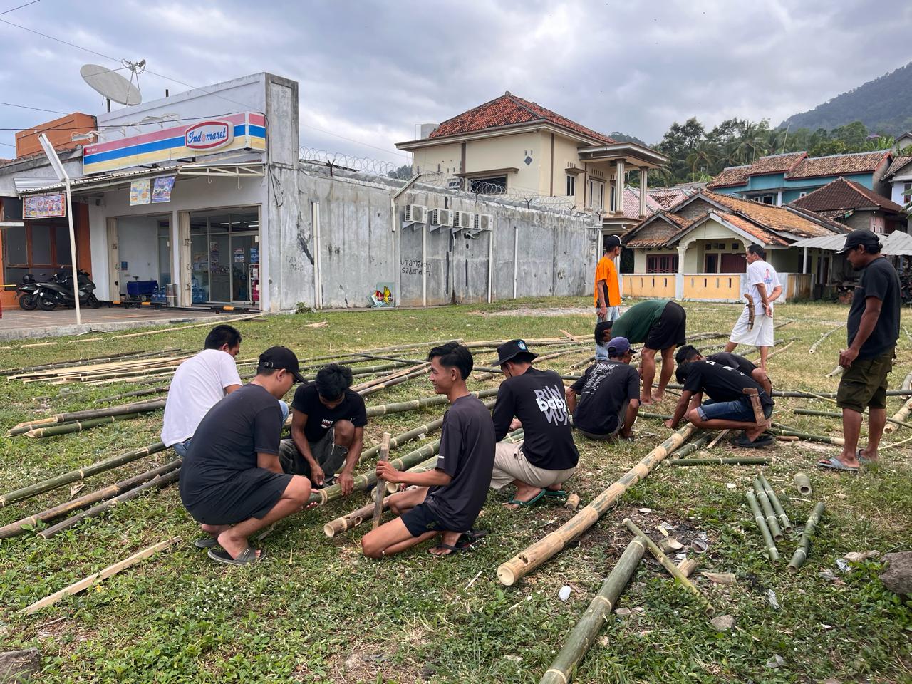 gotong royong