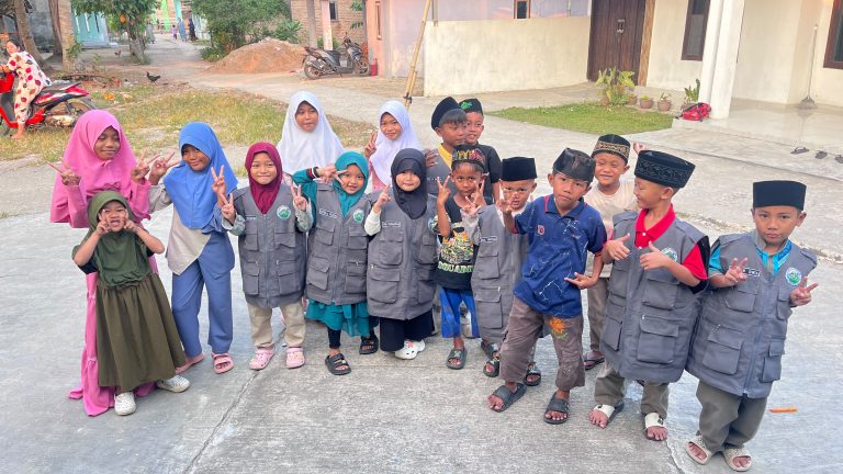 foto anak-anak TPQ Gunung Terang