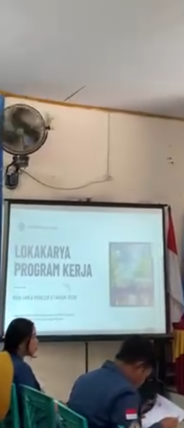 1000504739