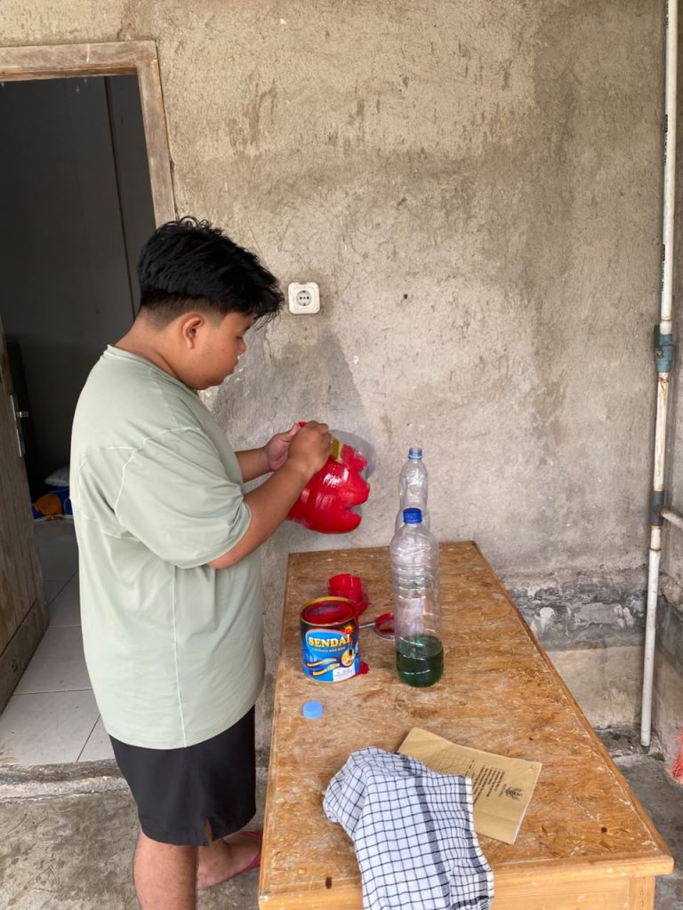 CAT KOTAK SAMPAH