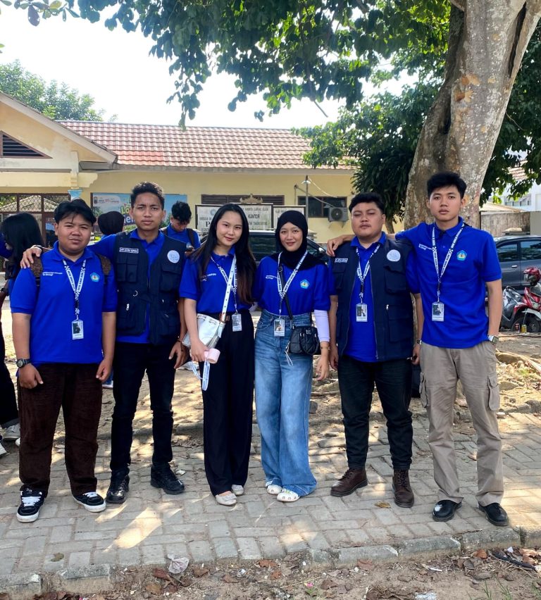 PELEPASAN KKN