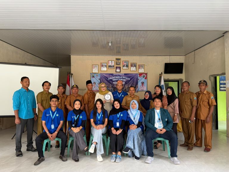 Pamitan di Balai Desa